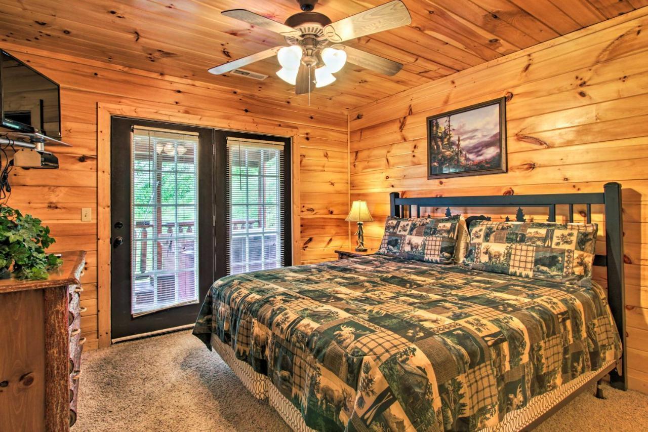 Expansive Gatlinburg Cabin Hot Tub, Deck And Grill! 외부 사진